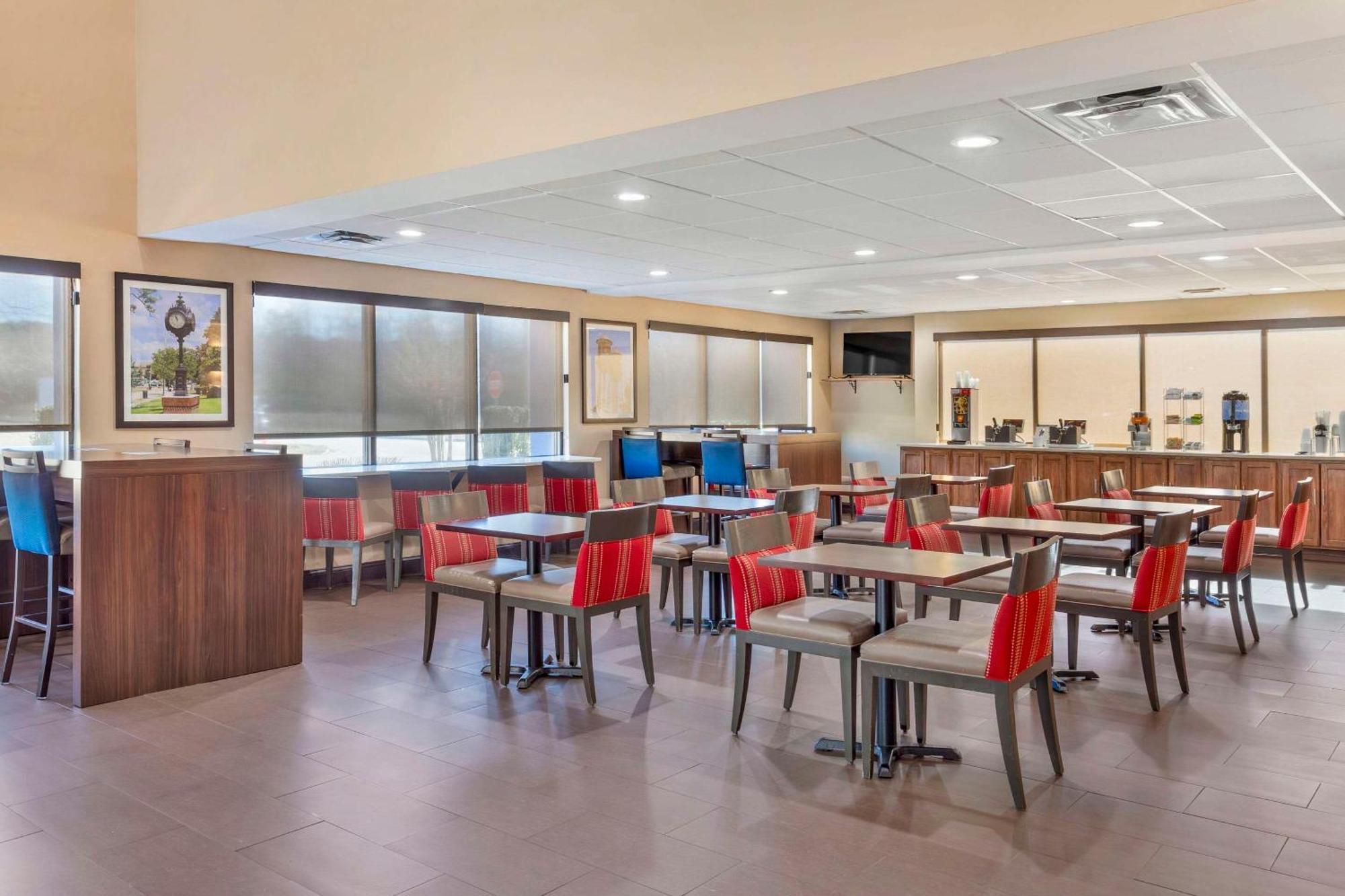 Comfort Suites Wilson - I - 95 Екстер'єр фото