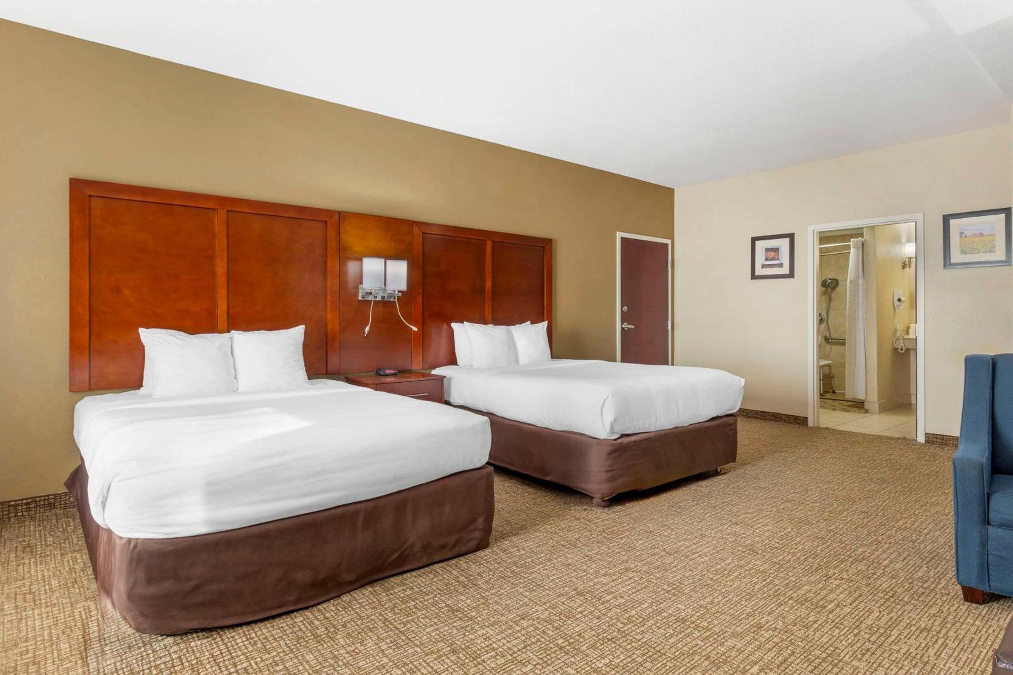 Comfort Suites Wilson - I - 95 Екстер'єр фото