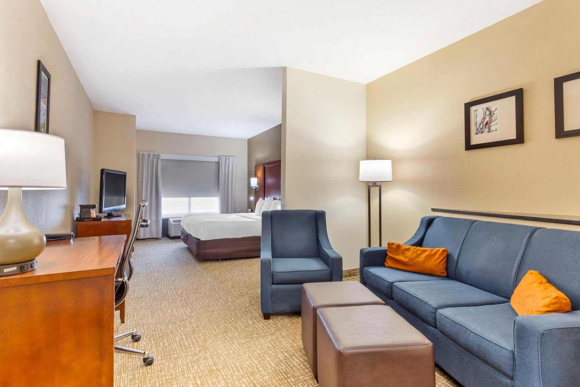 Comfort Suites Wilson - I - 95 Екстер'єр фото