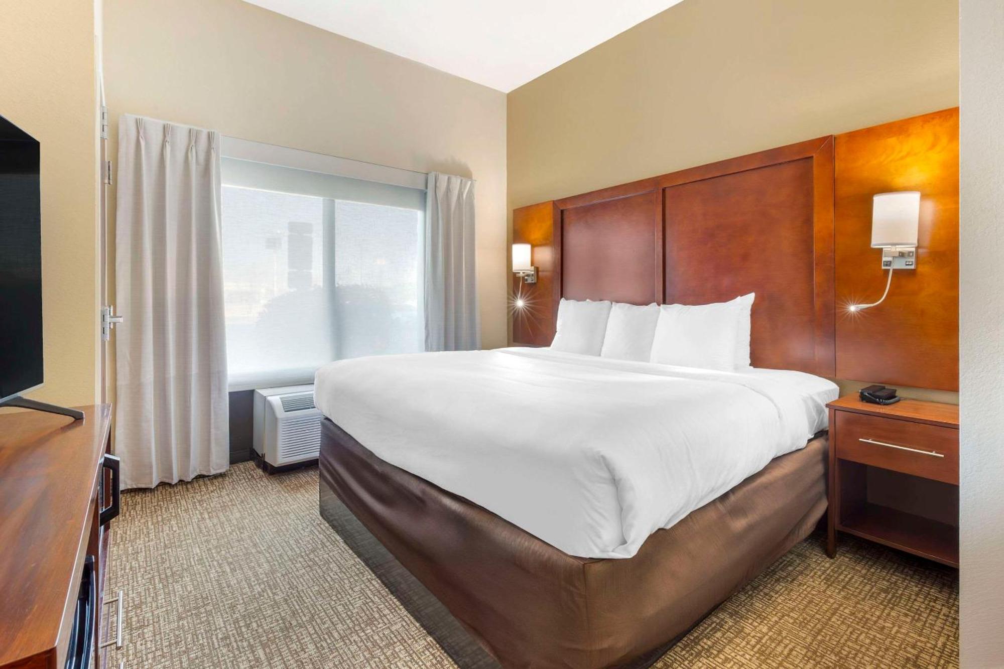Comfort Suites Wilson - I - 95 Екстер'єр фото