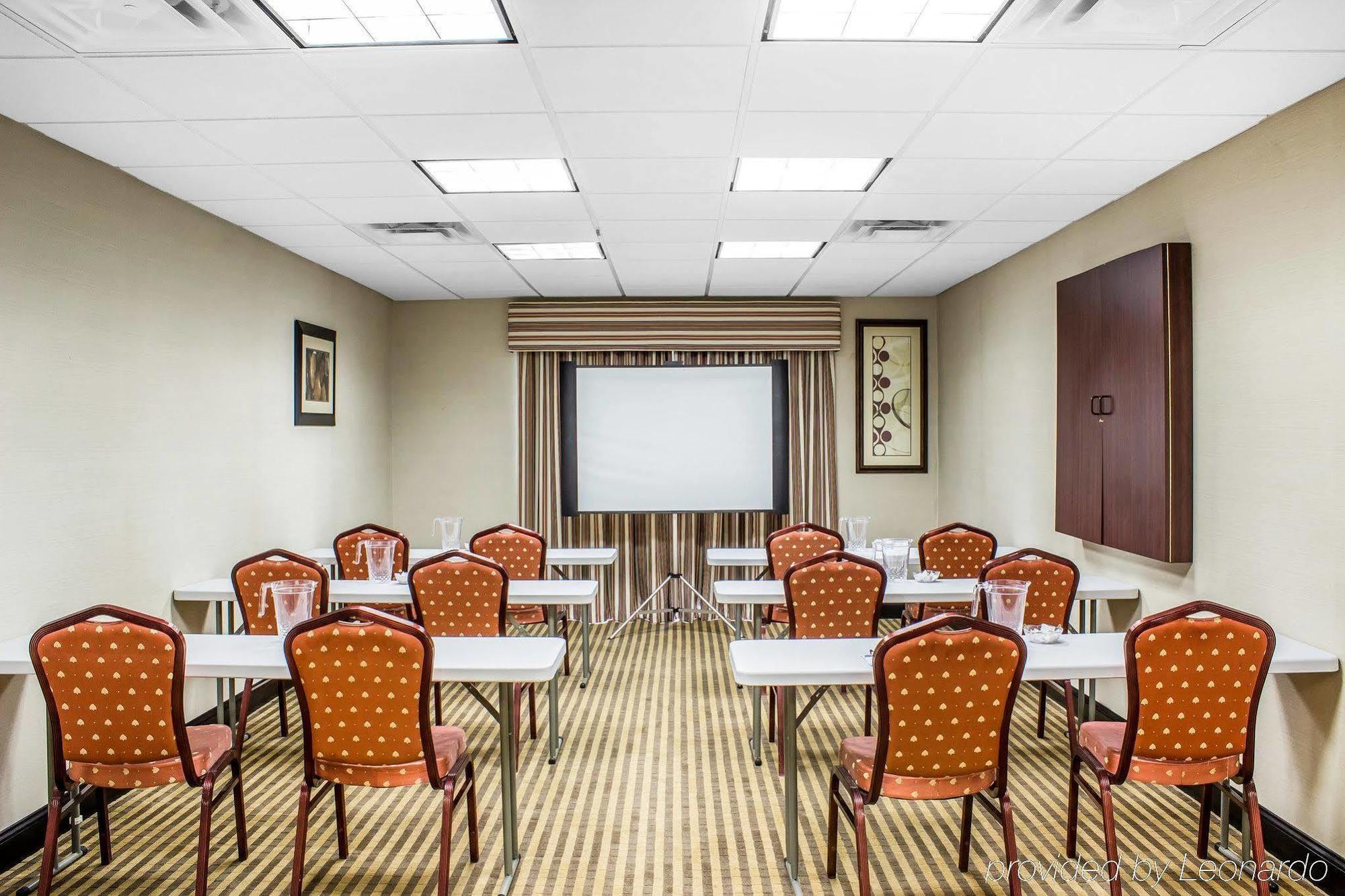 Comfort Suites Wilson - I - 95 Екстер'єр фото